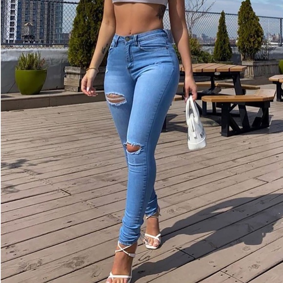 High Rise Skinny Jean - Picture 2 of 6